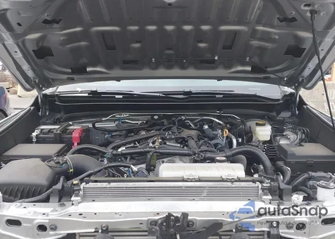 2024 Toyota Tacoma Sr5 4Wd z USA, uszkodzony, nr VIN 3TMLB5JN1RM020265